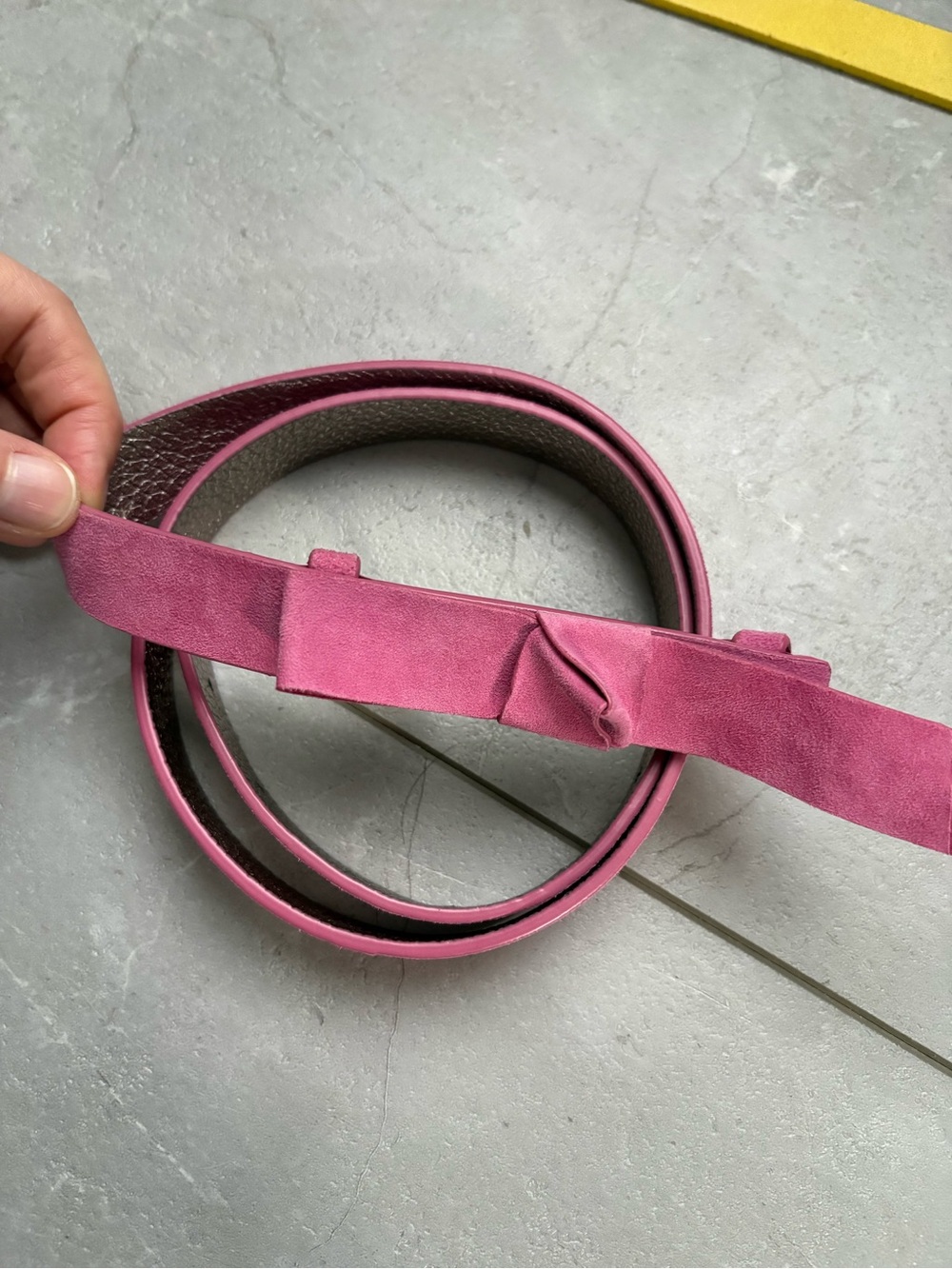 Boden Pink Suede Leather Bow Skinny Belt Size Small